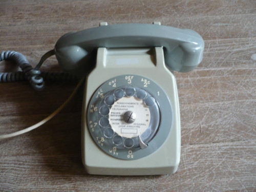 Bloquer Un Numéro Sur Un Vieux Portable Gratitude : Le blog de Cathie Fidler: JE PLEURE DANS LE TÉLÉPHONE