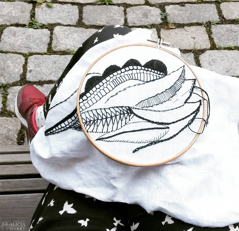 Free hand embroidery by Alicia Sivertsson.