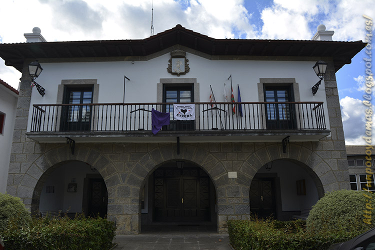 De todo un poco y alguna cosa más Aizarnazabal