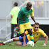 Com um jogador a mais, Brasil esbarra na África do Sul e estreia com 0 a 0