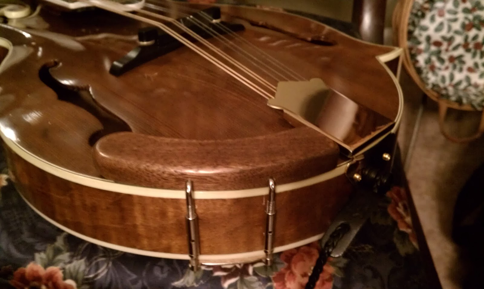 Jon's Projects Mandolin Arm Rest