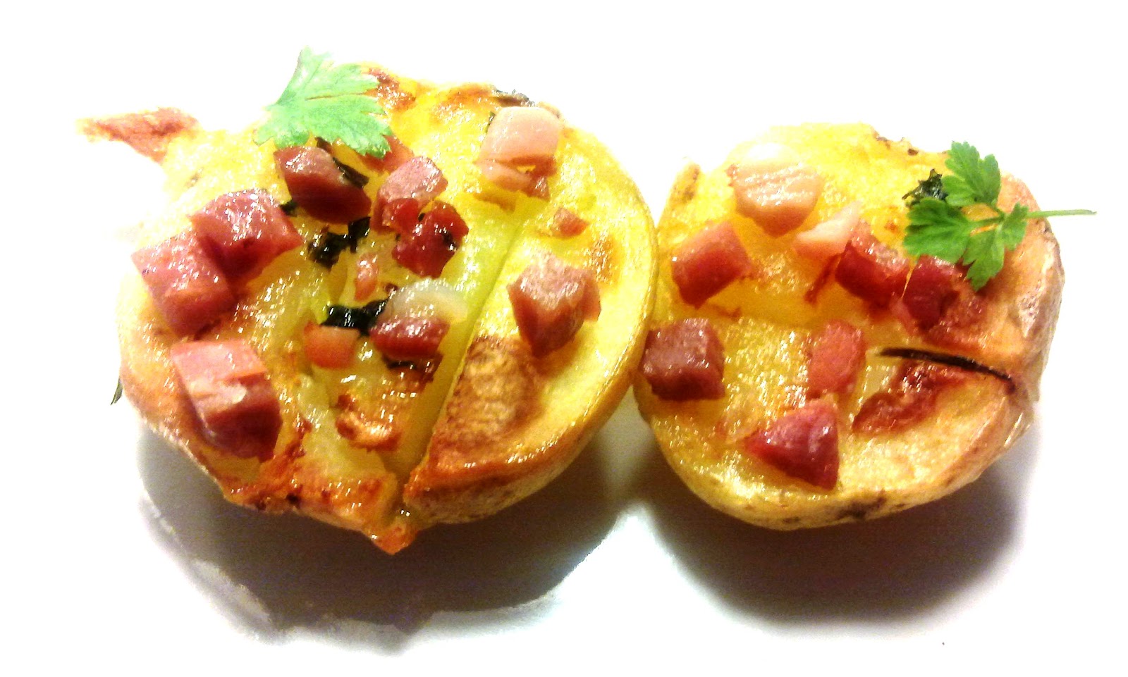 NUESTRAS RECETAS FAMILIARES PATATAS ASADAS CON TAQUITOS DE JAMÓN