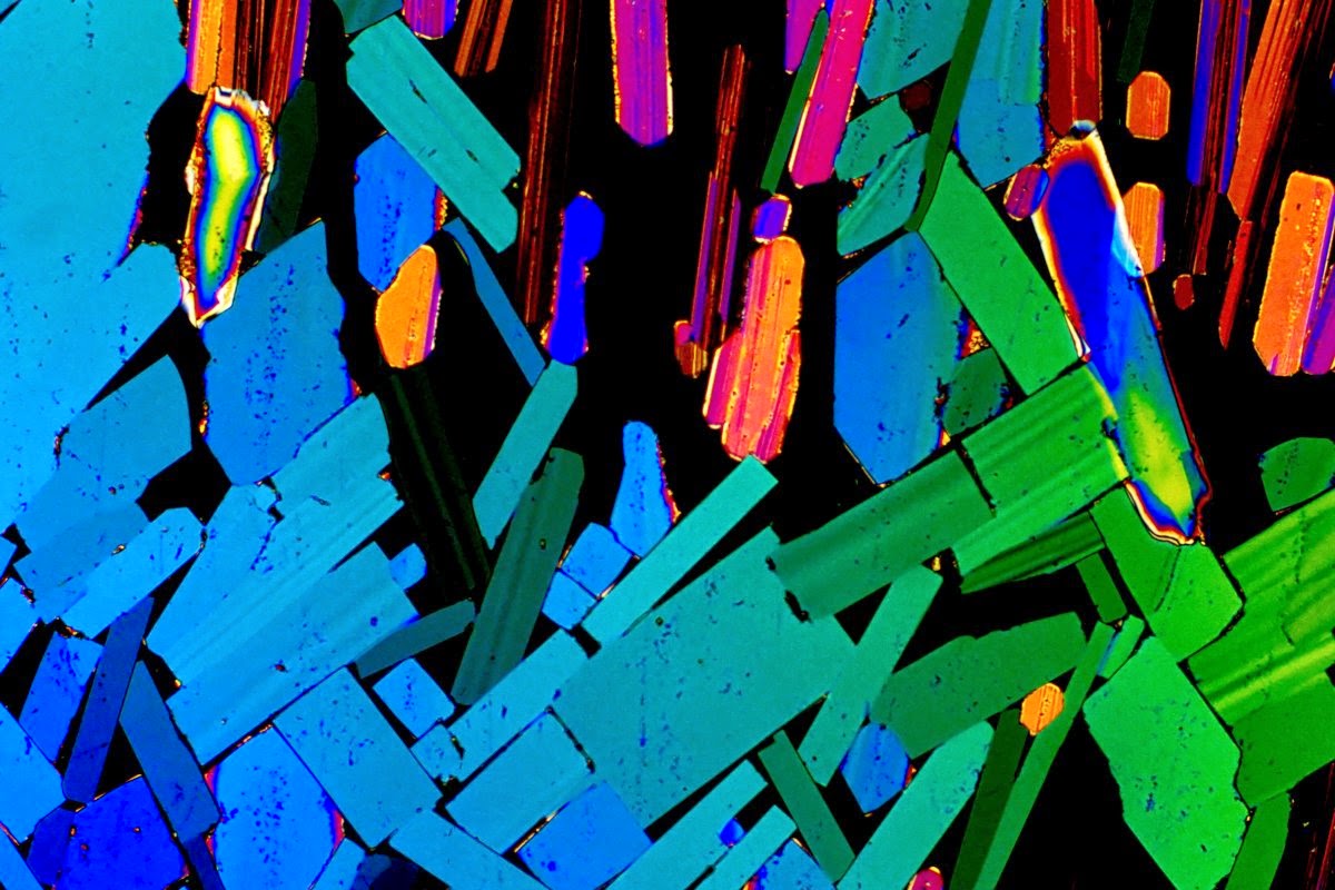 Amazing Images Of How Alcohol Looks Under A Microscope