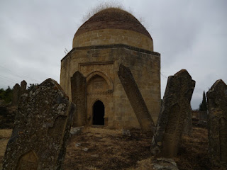 Mausoleo de Yeddi Gumbaz