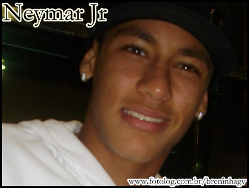 Neymar da Silva Santos Júnior: Julho 2011