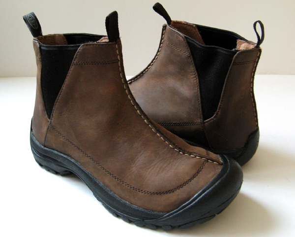 used keen boots