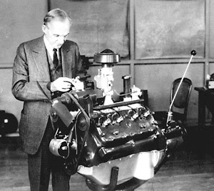 Henry Ford motor v4, lecciones para emprendedores