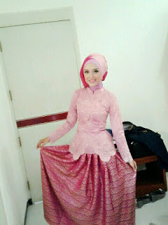 Kebaya Hijab Untuk Wisuda Kebaya Hijab Untuk Wisuda