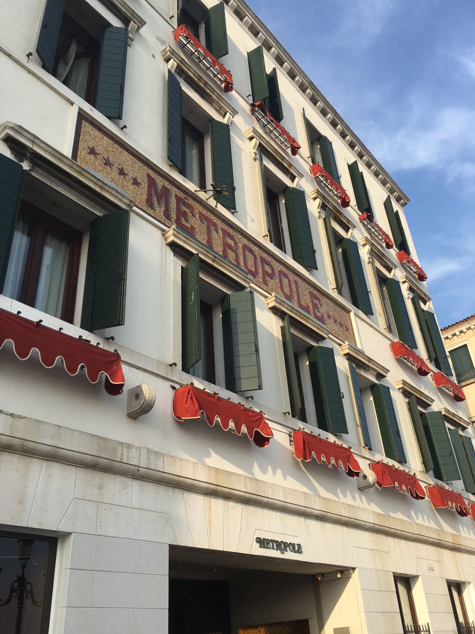 YURTDIŞI (İTALYA) VE YURTİÇİNDE (ÇEŞME) BALAYI 💓 ! AVANTAJLARI