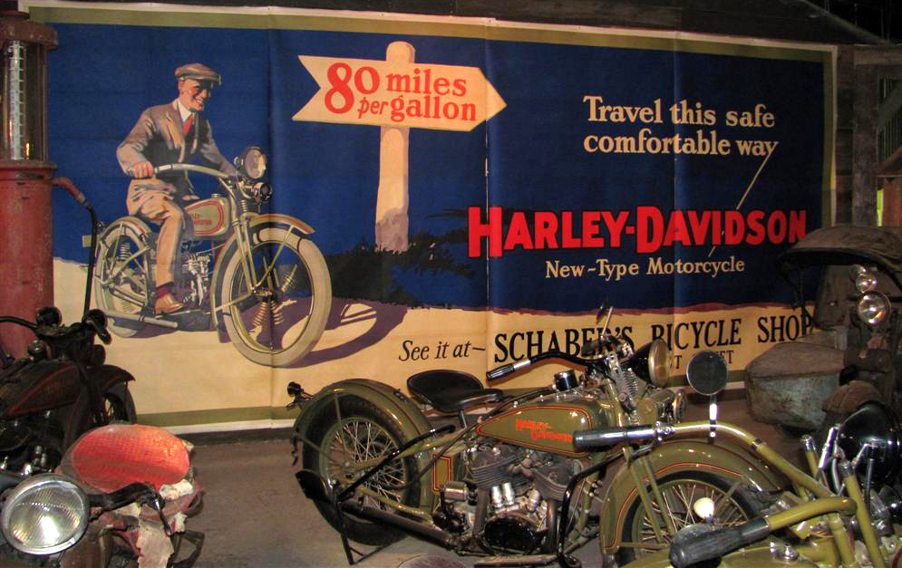 Karsoo Skid and Sandy visited the "Wheels Through Time" museum, and posted a gallery, here's a