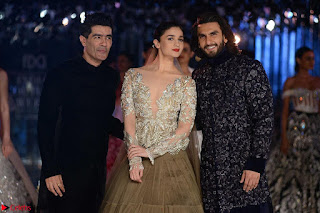 Alia Bhatt and Ranveer Singh walks the ramp for Manish Malra during Indian Couture Week 2017 Grande Finale  7 ~  Special 007