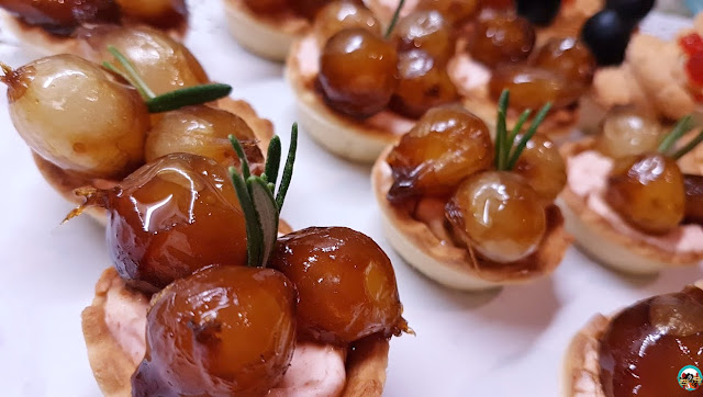 Tartaletas de cebolletas caramelizadas