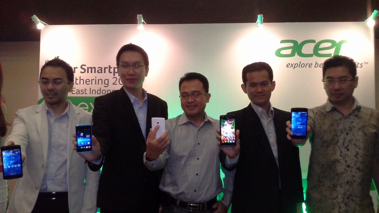 Spesifikasi Harga Smartphone Acer Liquid E700 dan Z200 Terbaru Spesifikasi Harga Smartphone Acer Liquid E700 dan Z200 Terbaru