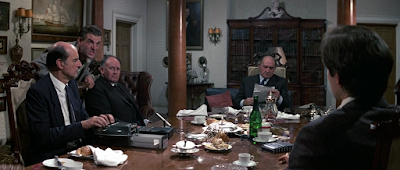 Randka z Bondem - W obliczu śmierci (1987)