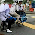 1001 Kisah Si Pengayuh Basikal Angkut Tiga Pelajar