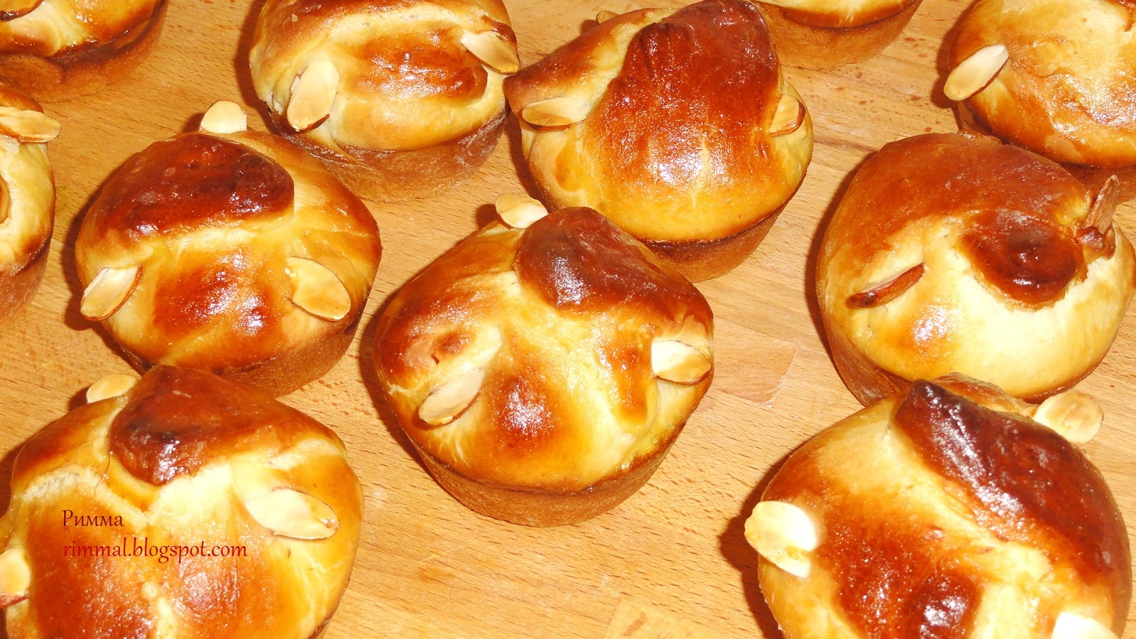 Булочки с лимоном из дрожжевого