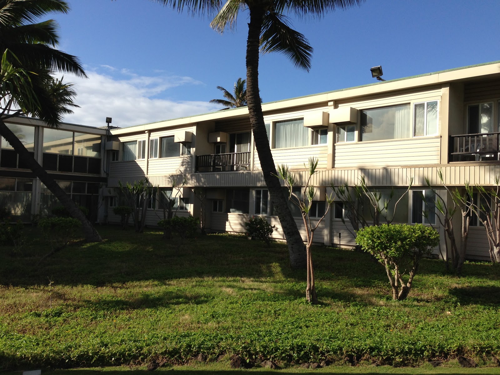 GREAT EATS HAWAII MAUI BEACH HOTEL KAHULUI, MAUI