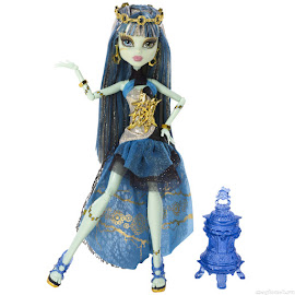 Monster High Frankie Stein 13 Wishes Doll