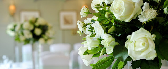 Aku Tak Secantik Masa Lalumu, Aku Si Masa Depan Buruk Rupa dan Inilah Suratku Aku Tak Secantik Masa Lalumu, Aku Si Masa Depan Buruk Rupa dan Inilah Suratku