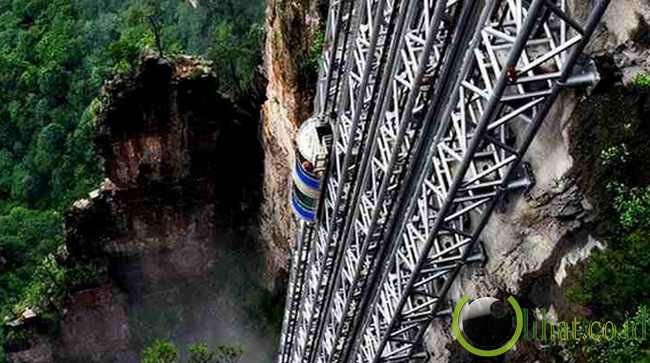 Bailong Lift, Cina