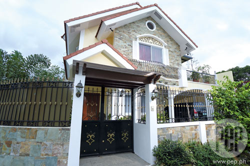 Take a Tour of Julia Montes' Favorite House in Antipolo! Take a Tour of Julia Montes' Favorite House in Antipolo!
