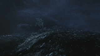 Résultat de recherche d'images pour "commandant marin tempête en mer la nuit"