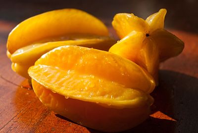 7 Manfaat Buah Belimbing untuk Kesehatan yang Menakjubkan 7 Manfaat Buah Belimbing untuk Kesehatan yang Menakjubkan