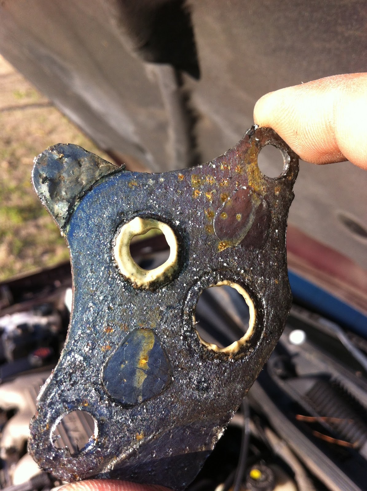 How to clean EGR Valve in a 1999 Chevy Malibu | Robinson Climate Control