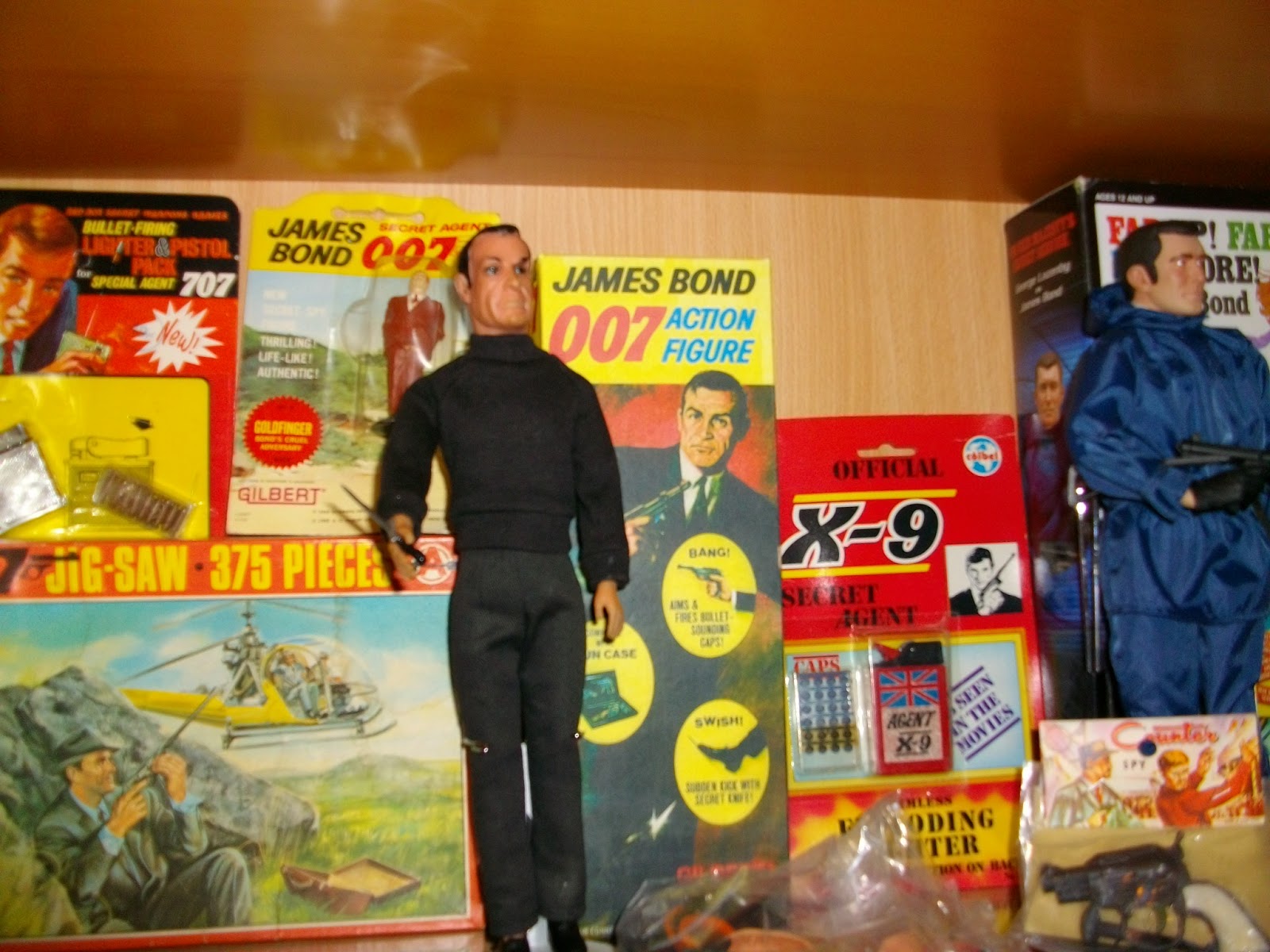 CODE NAME SPY TOY GILBERT JAMES BOND SEAN CONNERY FIGURE