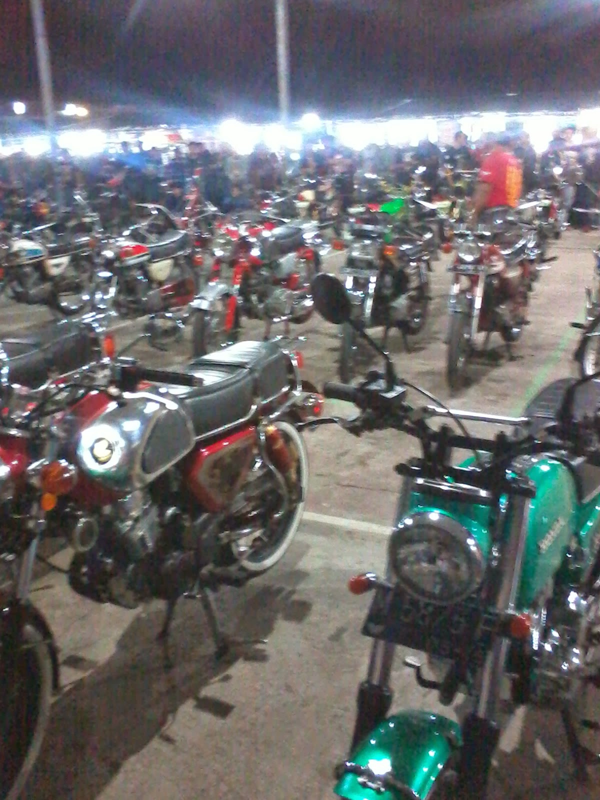 Foto Kontes Modifikasi CB di Acara Musda CB Jatim ke XII & Deklarasi CB