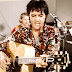 Antes de morrer, Elvis Presley gravou essa canção inédita... O que vais ouvir é diferente de tudo que imaginas!
