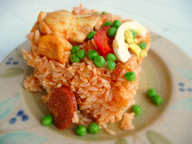 The Red Gingham: Arroz a'la Valenciana The Red Gingham: Arroz a'la Valenciana