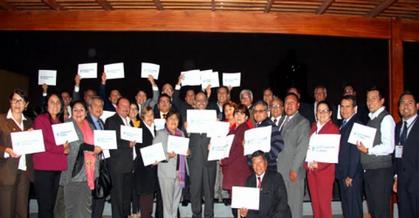 MINEDU: Regiones apoyan la campaña #LaEducaciónNoPara - www.minedu.gob.pe MINEDU: Regiones apoyan la campaña #LaEducaciónNoPara - www.minedu.gob.pe