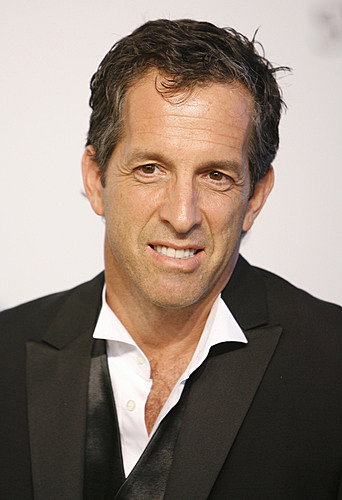 KENNETH COLE JOINS HUMAN RIGHTS CAMPAIGN
