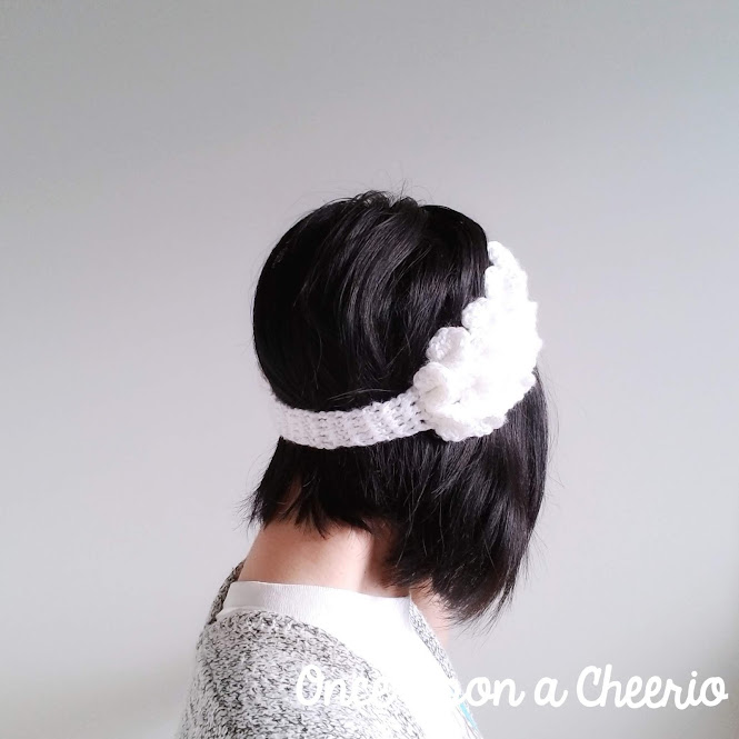 Odette (Swan Lake) Ear Warmers FREE Crochet Pattern Odette (Swan Lake) Ear Warmers FREE Crochet Pattern