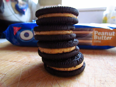 peanut butter oreo brownies
