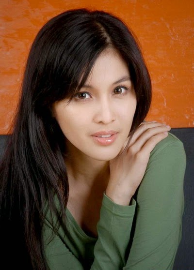 Sandra Dewi Wallpapers Bollywood Addaa Latest Bollywood Hot Pics Of