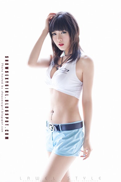 Hwang Mi Hee CJ Super Race 2011 R6