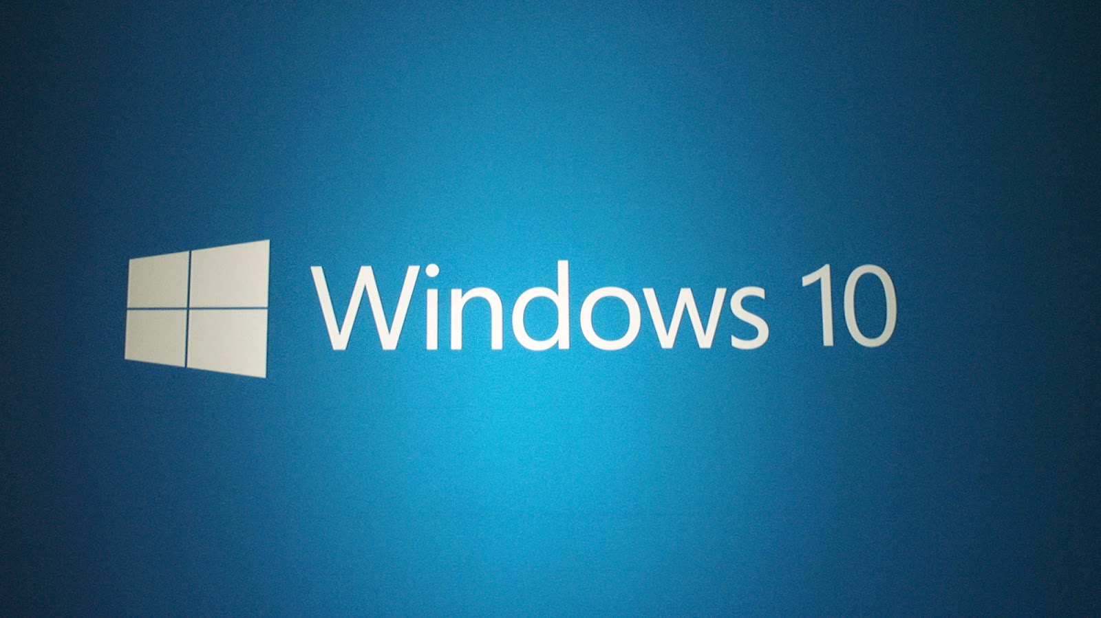 Reno Aprilianto : Keunggulan Windows 10 Reno Aprilianto : Keunggulan Windows 10