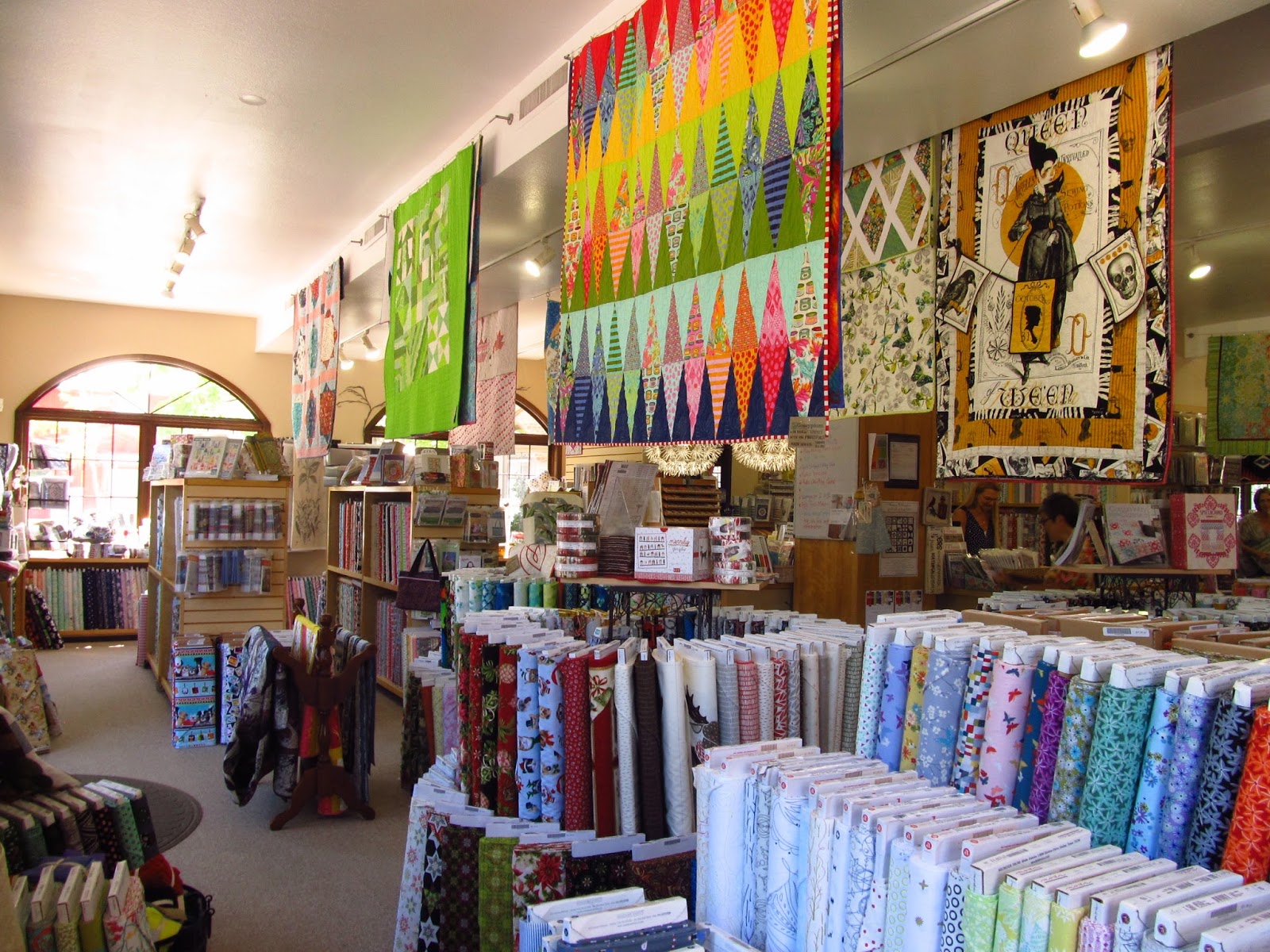 Crazy Victoriana crazy for quilts AHIQ 23 'Coins in the Sun' Finish