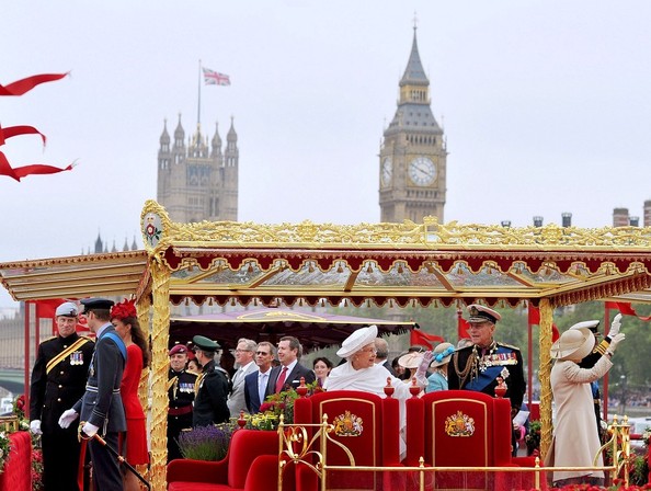 Yudhistira dan Dunia: The Spectacular Event of The Queen's Diamond Jubilee