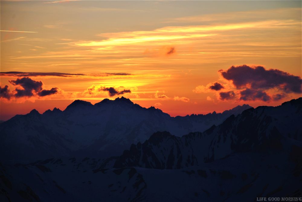 Alpy francuskie - historia jednego zachodu słońca.