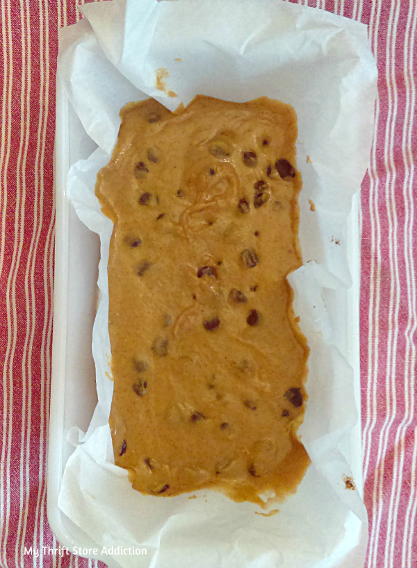 Deceptively delicious breakfast brownies featuring a protein rich secret ingredient! Breakfast brownies