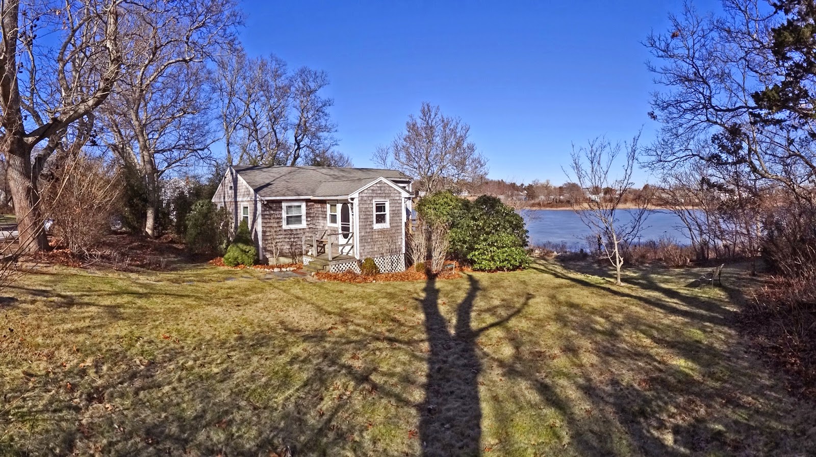 Joe's Retirement Blog A Cottage in Winter, Bartlett Pond, White Horse