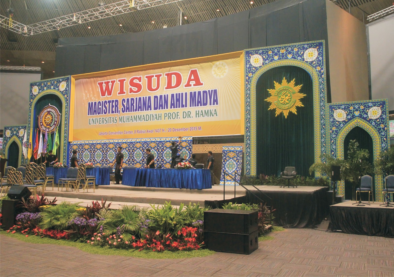 Backdrop Foto Wisuda 35+ Trend Terbaru Background Foto Studio Wisuda