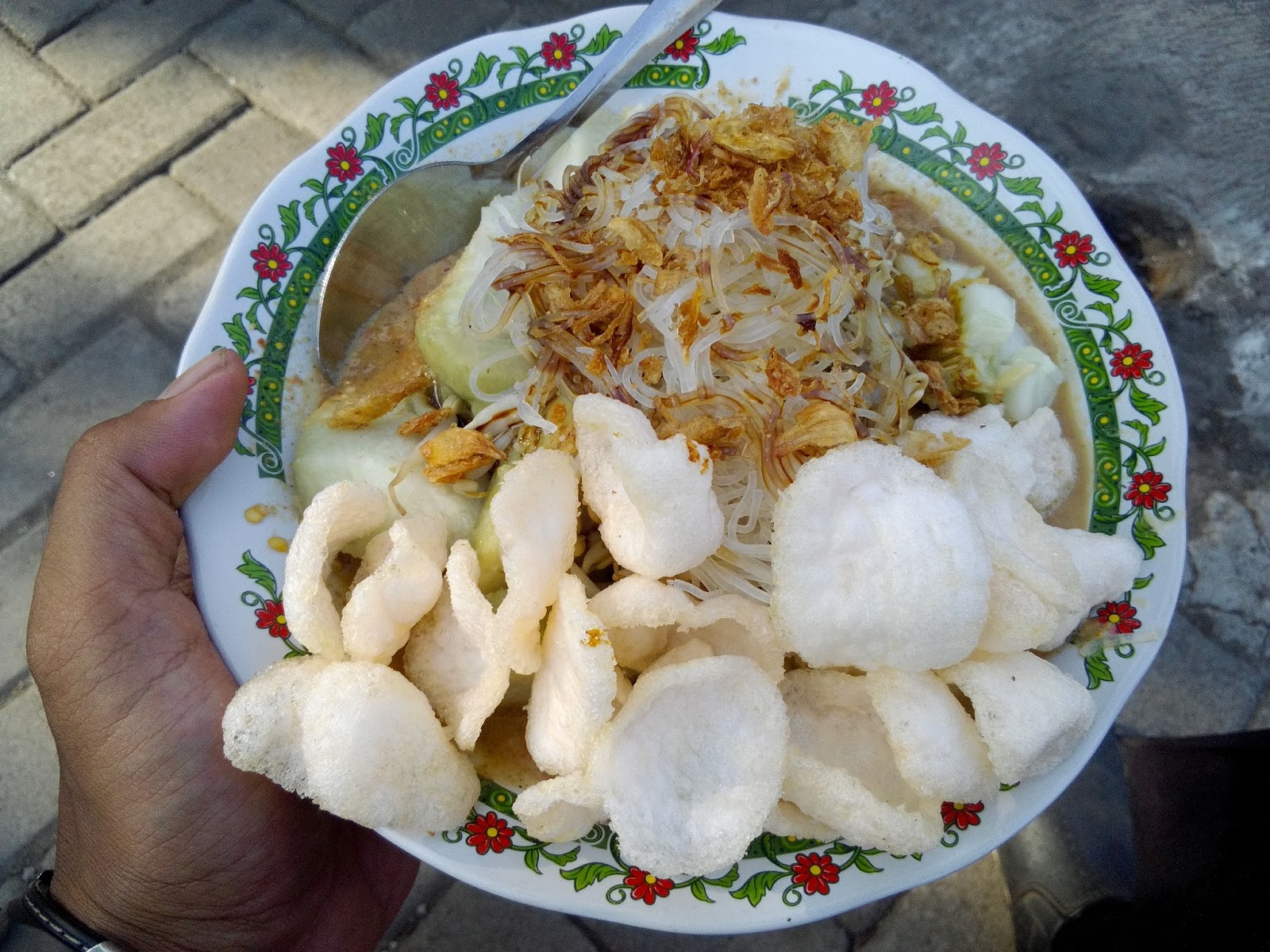 Ketoprak Jakarta - Indonesian Sidoarjo Street Food - laparlapar.com