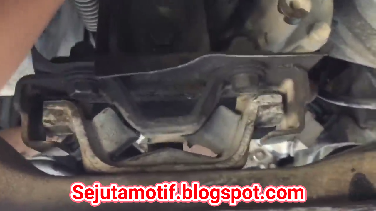 Cara ganti engine mounting transmisi avanza dan xenia penyebab mesin