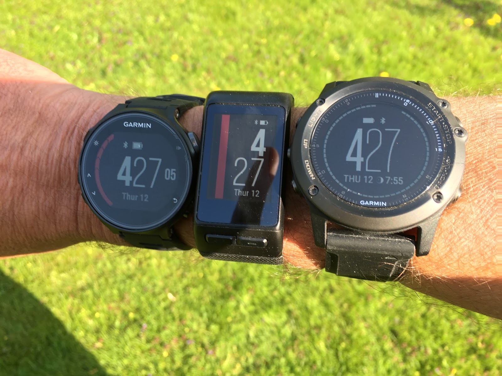 periskop galop Gør det tungt Road Trail Run: Comparison Review-2016 Garmin GPS Watches with Wrist Heart  Rate:Forerunner 735XT, Vivoactive HR, Fenix 3 HR