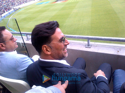 mar promotes OUATIM Dobara at India - Pakistan match in Edgbaston