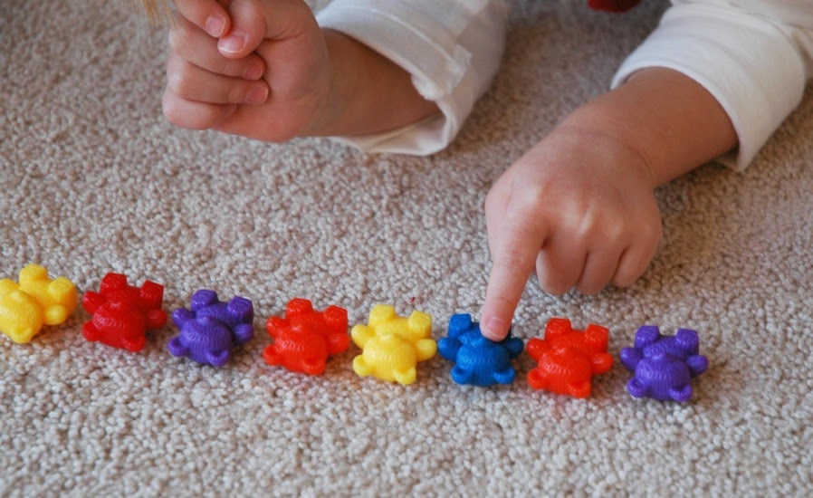 Play and Learn with Counting Bears for Toddlers, Preschoolers, and Kindergartners